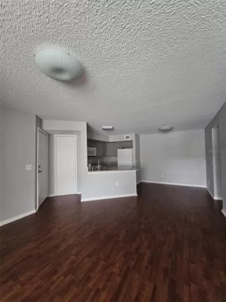 Photo #3: S5098879 Listing 