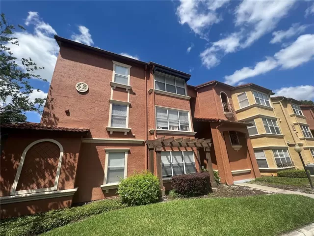 MLS: S5099689 Condo For Sale