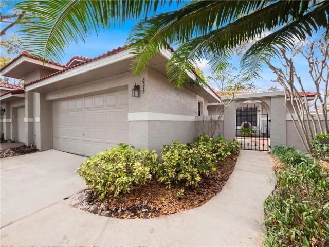 MLS: S5100048 Condo For Sale