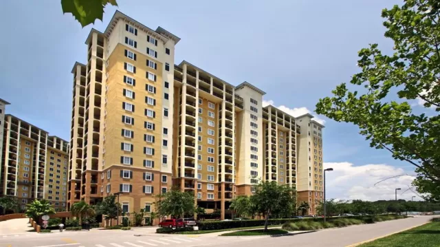 MLS: S5101915 Condo For Sale