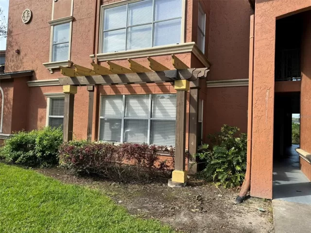 MLS: S5102519 Condo For Sale