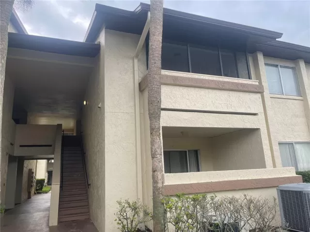 MLS: S5103189 Condo For Sale