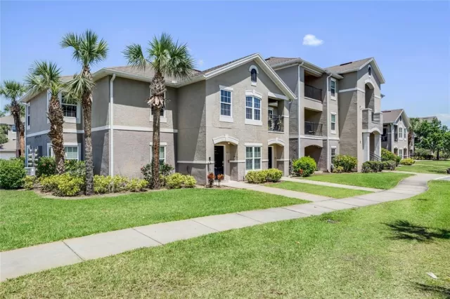 MLS: S5103618 Condo For Sale
