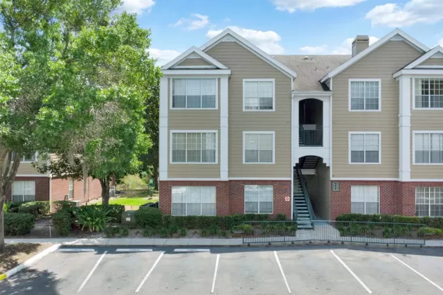MLS: S5104180 Condo For Sale