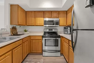 Photo #2: S5104180 Listing 