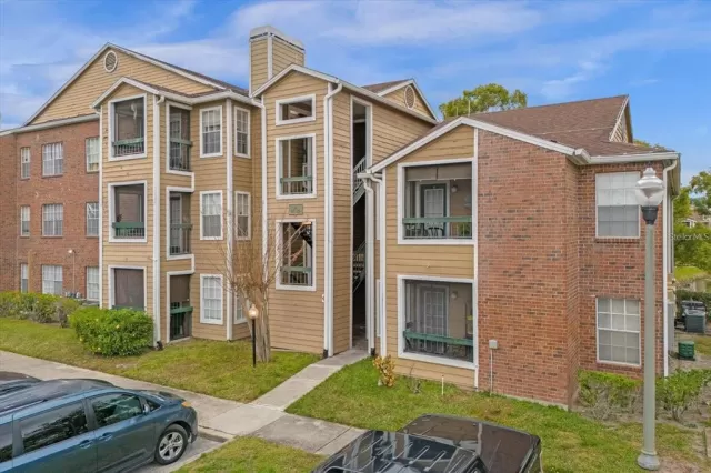 MLS: S5105088 Condo For Sale