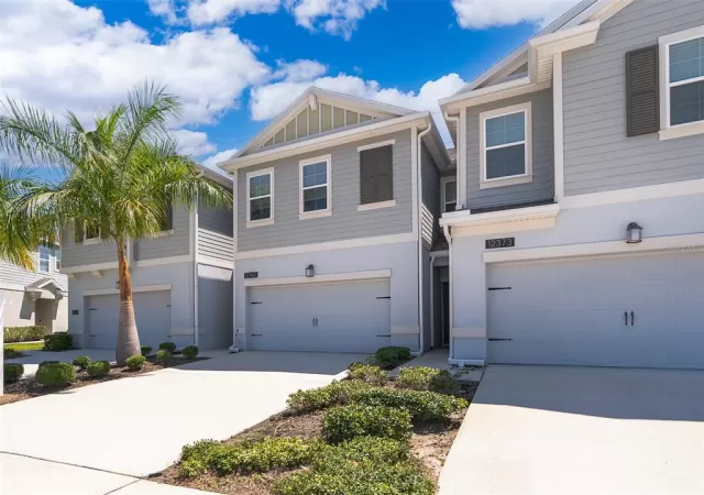MLS: S5105679 Condo For Sale