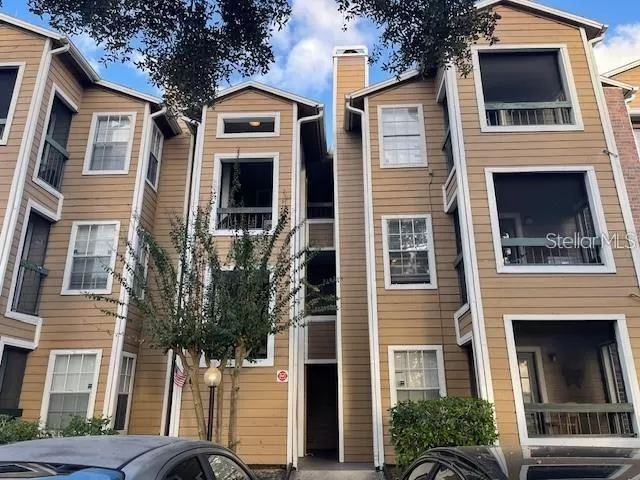 MLS: S5106054 Condo For Sale