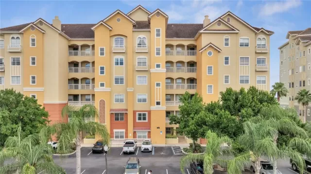 MLS: S5106655 Condo For Sale