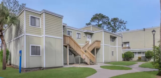 MLS: S5108540 Condo For Sale