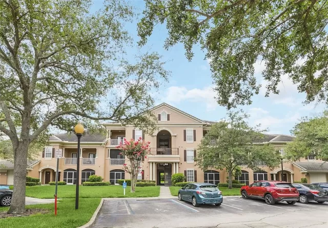 MLS: S5108973 Condo For Sale