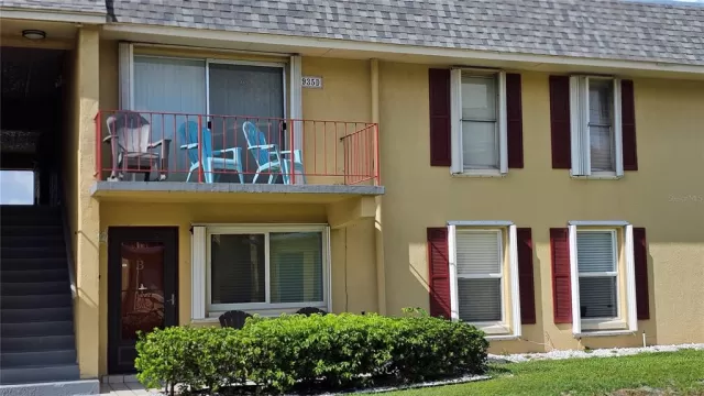 MLS: S5109036 Condo For Sale
