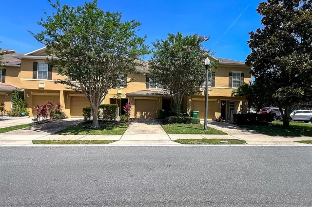 MLS: S5109668 Condo For Sale