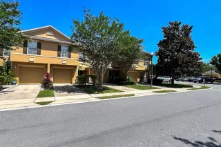 Photo #2: S5109668 Listing