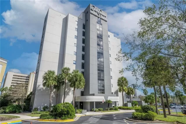 MLS: S5110697 Condo For Sale