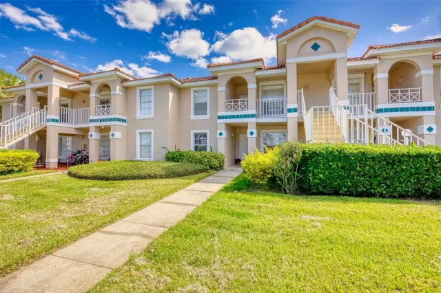 MLS: S5111817 Condo For Sale