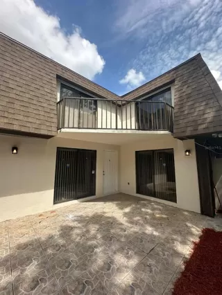 Photo #1: S5112015 Listing