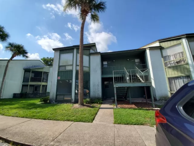 MLS: S5112387 Condo For Sale