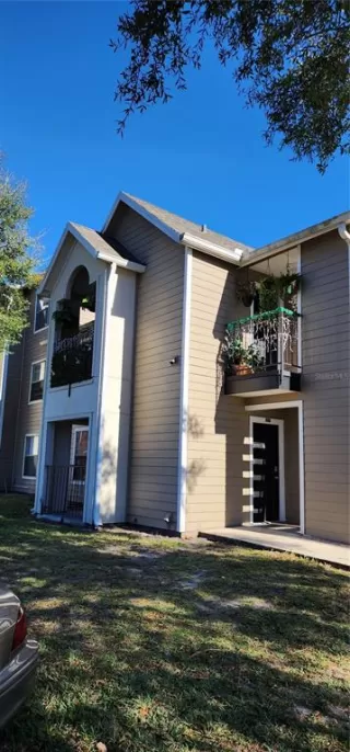 Photo #1: S5113330 Listing