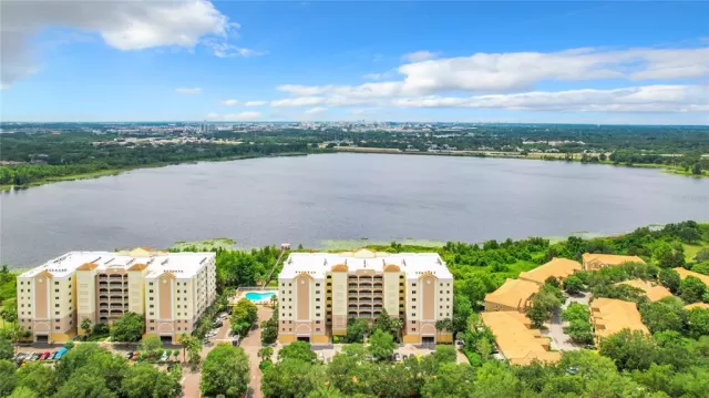 MLS: S5114513 Condo For Sale