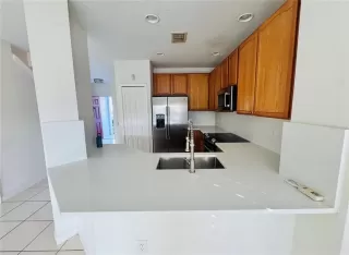 Photo #5: S5117427 Listing 