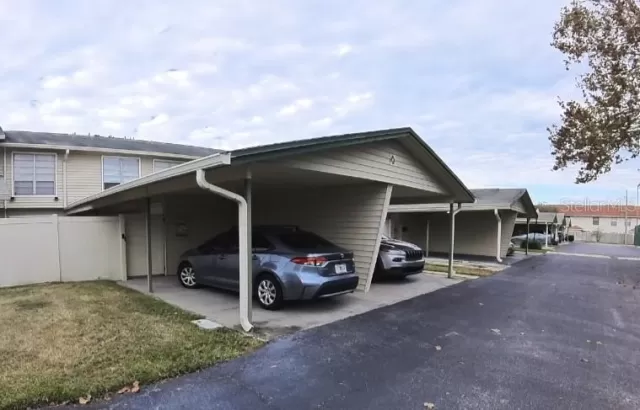 MLS: S5117820 Condo For Sale