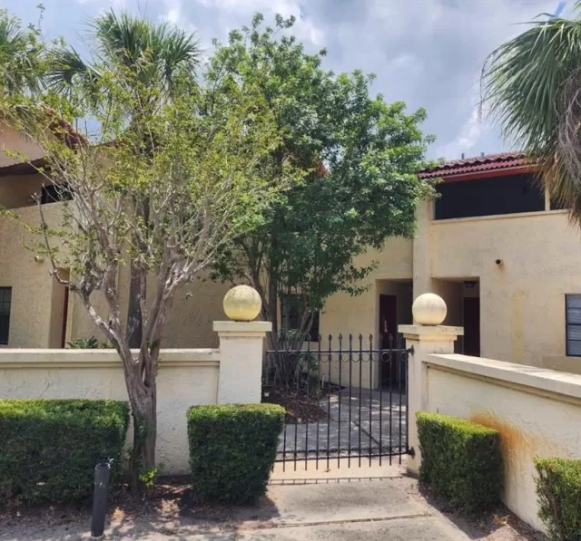 MLS: S5119766 Condo For Sale