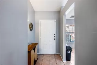 Photo #4: S5120526 Listing