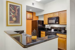 Photo #4: S5120932 Listing