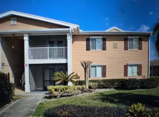 More Details about MLS # S5121563 : 175N PEARL LAKE CAUSEWAY UNIT 114