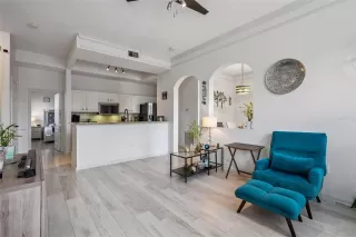 Photo #3: S5122040 Listing 