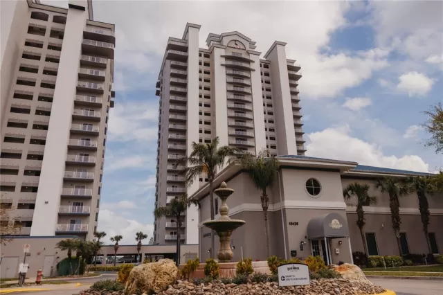 MLS: S5122217 Condo For Sale