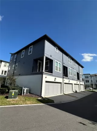 Photo #1: S5122961 Listing 