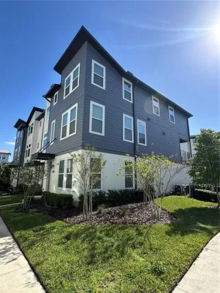 Photo #2: S5122961 Listing 