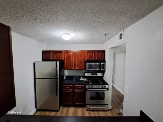 Photo #3: S5122972 Listing