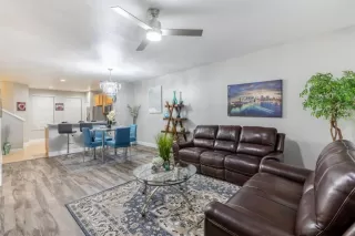 Photo #4: S5123080 Listing 