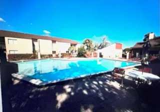 Photo #3: S5123250 Listing