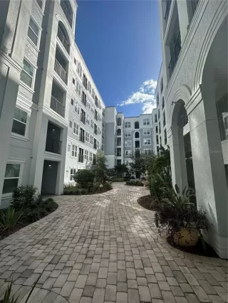 Photo #1: S5123307 Listing 