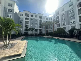 Photo #5: S5123307 Listing 