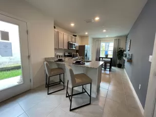 Photo #3: S5123312 Listing 