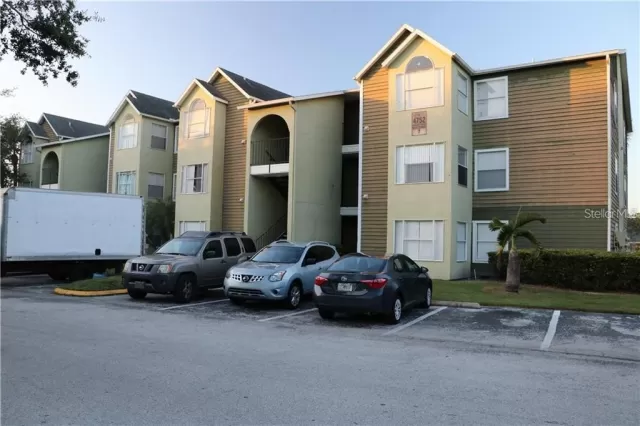 MLS: S5124094 Condo For Sale