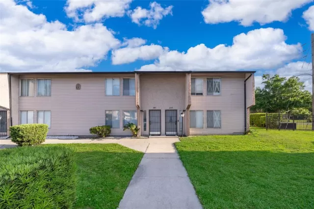 MLS: S5124136 Condo For Sale