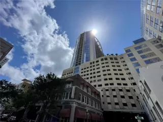 Photo #3: S5124183 Listing