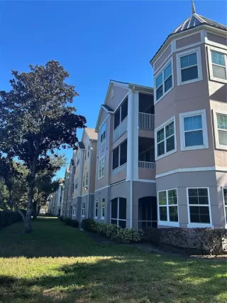 Photo #1: S5124687 Listing