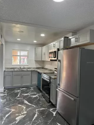 Photo #6: S5125696 Listing 