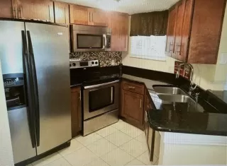 Photo #2: S5125998 Listing 