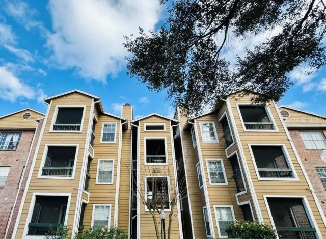 MLS: S5126060 Condo For Sale
