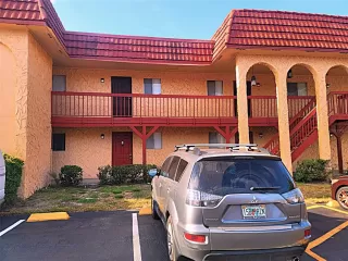 Photo #2: S5126578 Listing