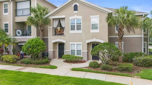 MLS: S5127100 Condo For Sale