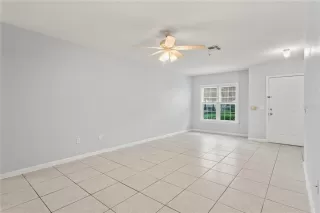 Photo #6: S5127100 Listing 